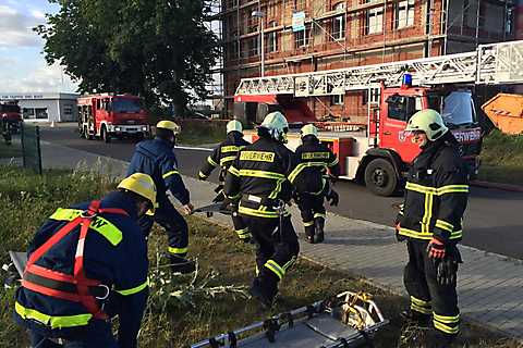 Gemeinsame Rettungsübung in stralsunds Rügenbrücke