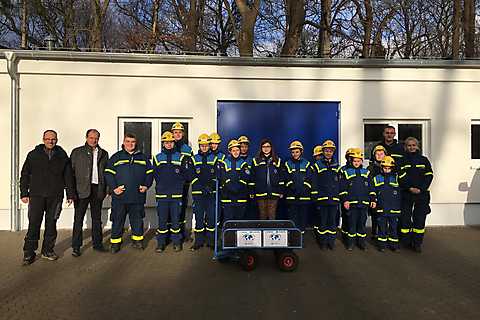 Spielend Helfen lernen bei der THW-Jugend